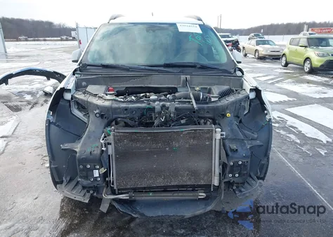 2017 Chevrolet Traverse Premier из США, поврежденный, VIN 1GNKRJKD8HJ248479